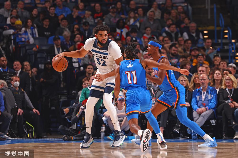 其背后是团 其背后是团