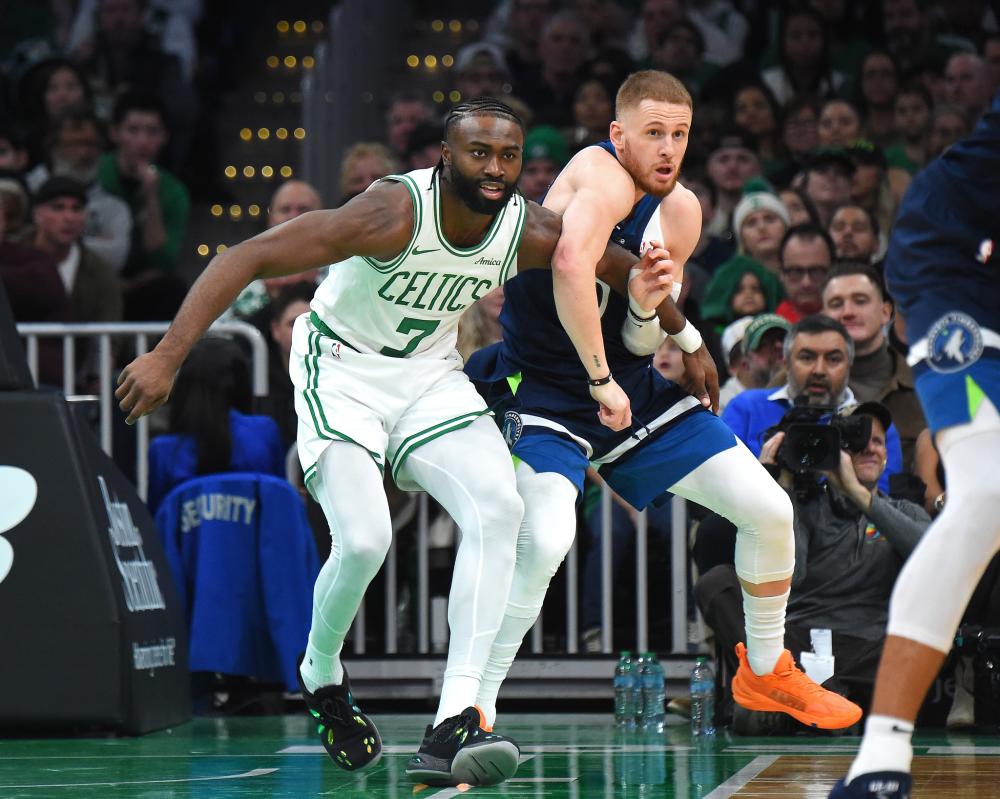 观察他在马 观察他在马